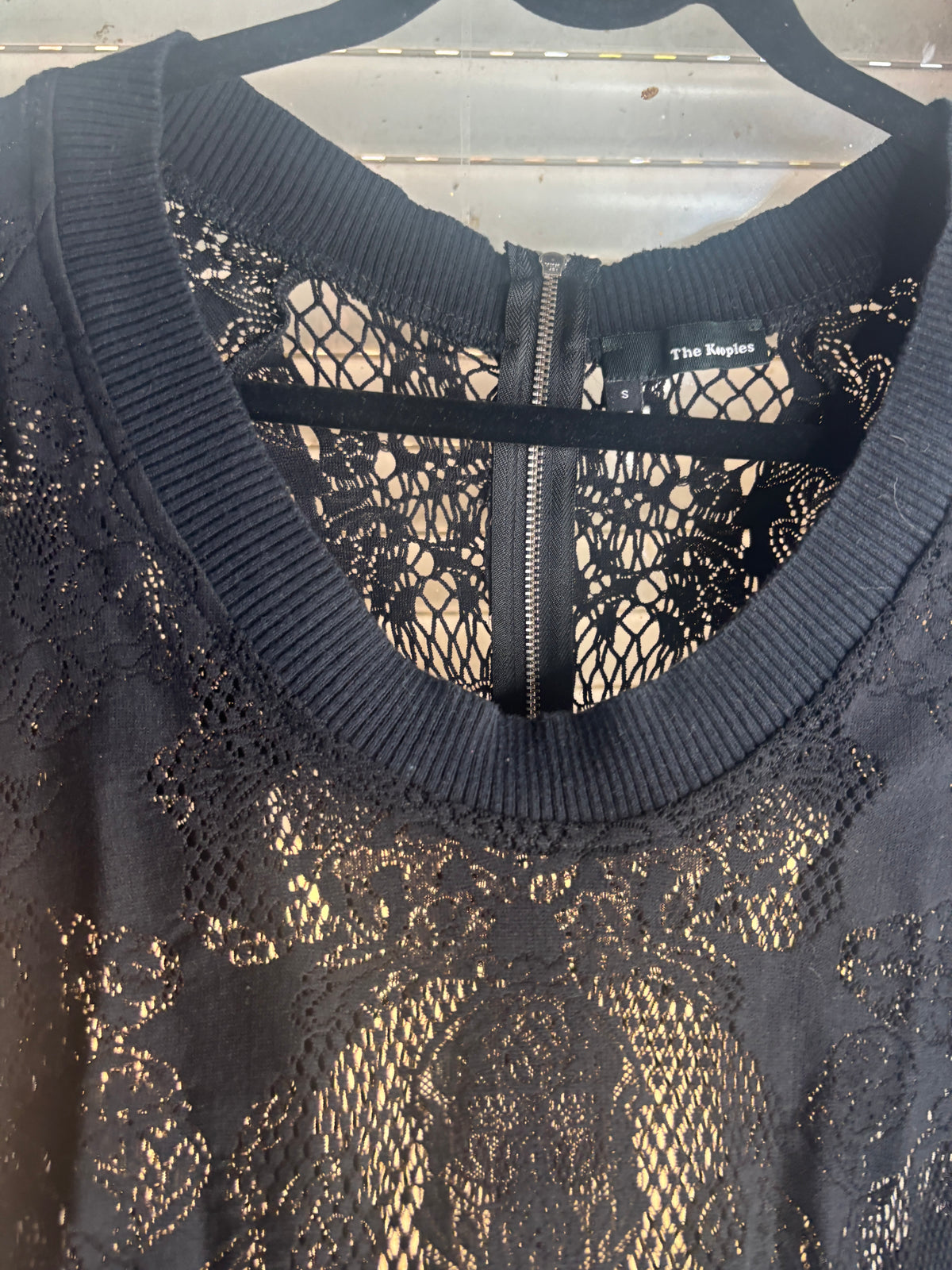 Haut / Top dentelle noire The Kooples - Taille 1 (S) - Zip dos